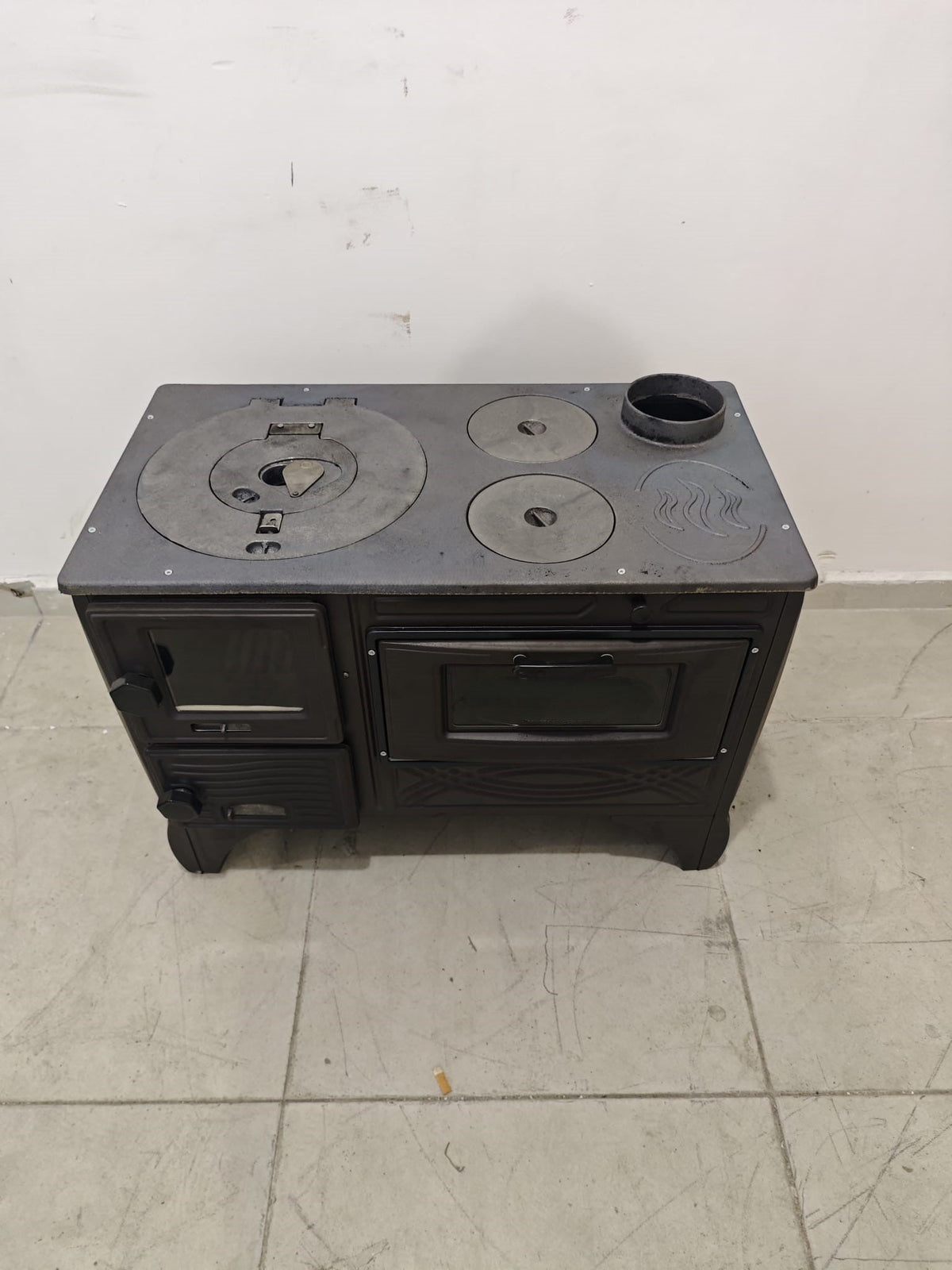 FRS-315 - 40'lık Döküm Kuzine Soba | Mat Siyah | Emaye