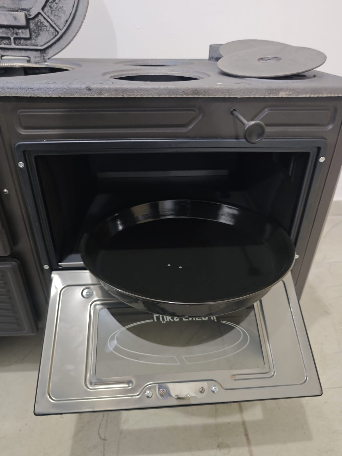 FRS-315 - 40'lık Döküm Kuzine Soba | Mat Siyah | Emaye