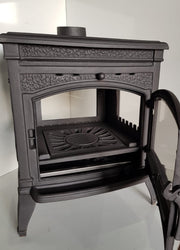 FRS-015 Fire Stove Sirius Ultra 4 Döküm Soba: Yüksek Verimli, Estetik, Schott Robax Camlı FRS-015