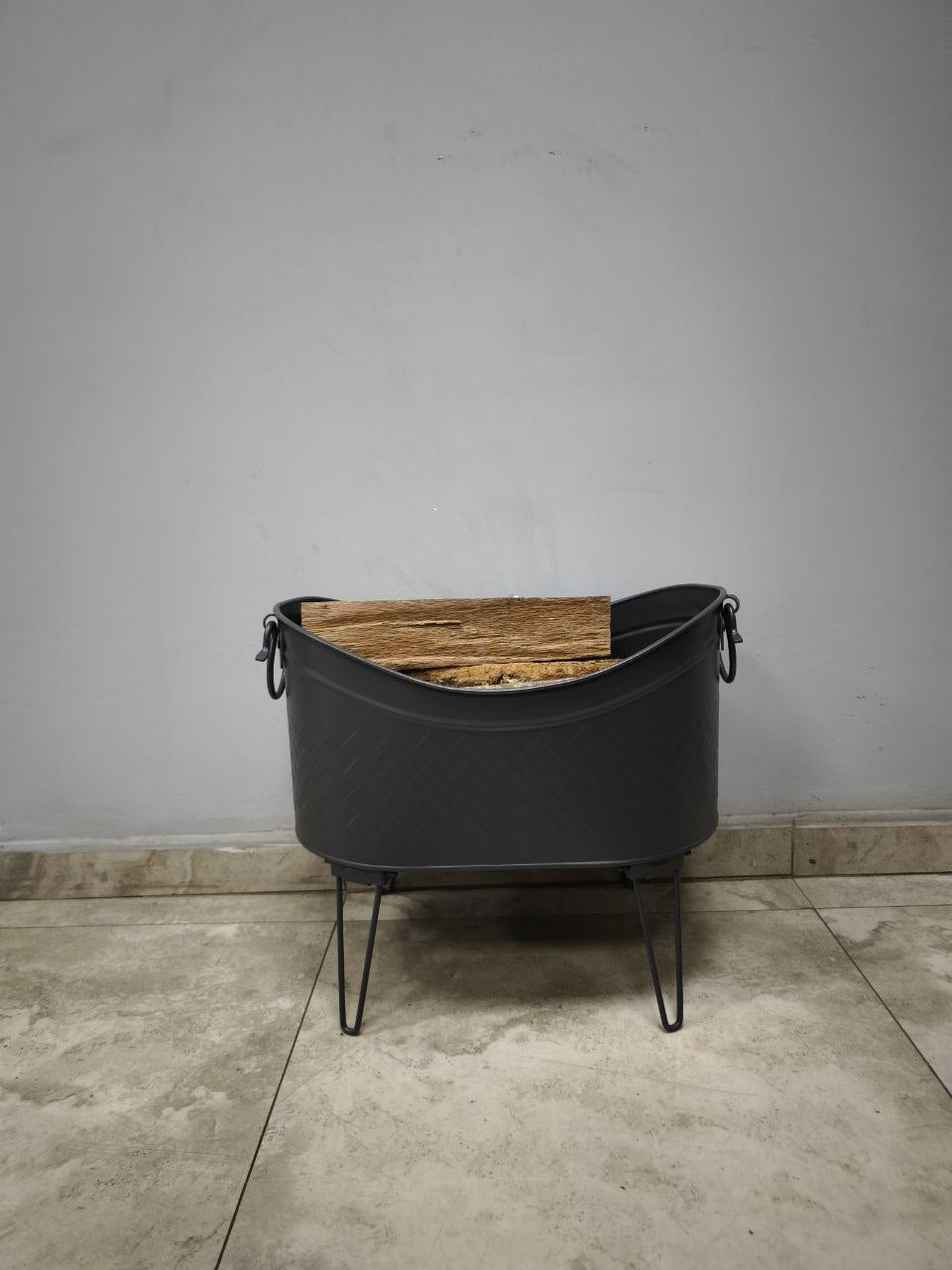 FRS-14910 Fire Stove Siyah Yüksek Ayaklı Odun Kovası