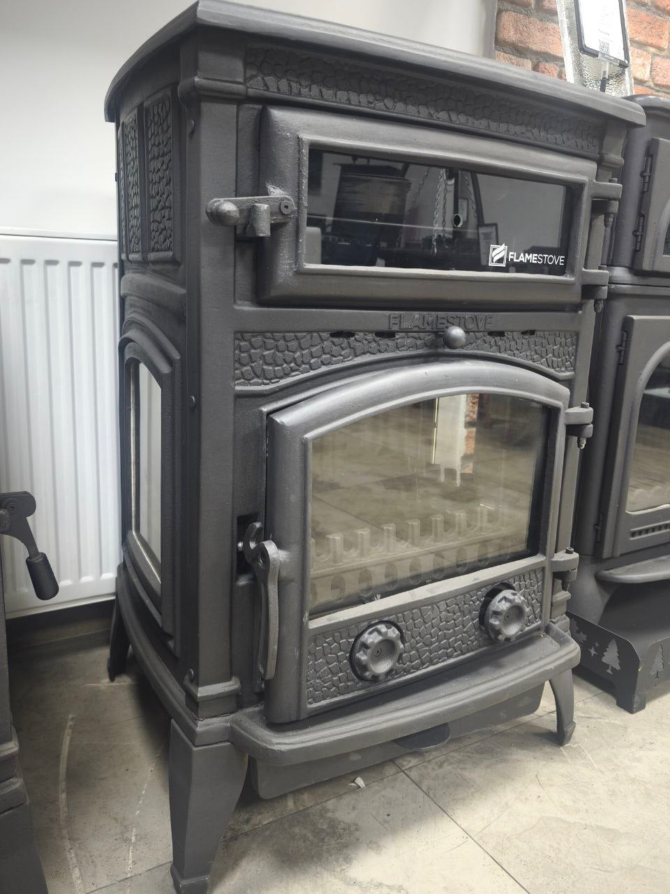 FireStove Retro Lux Dik Fırınlı Alttan Küllüklü Döküm Soba