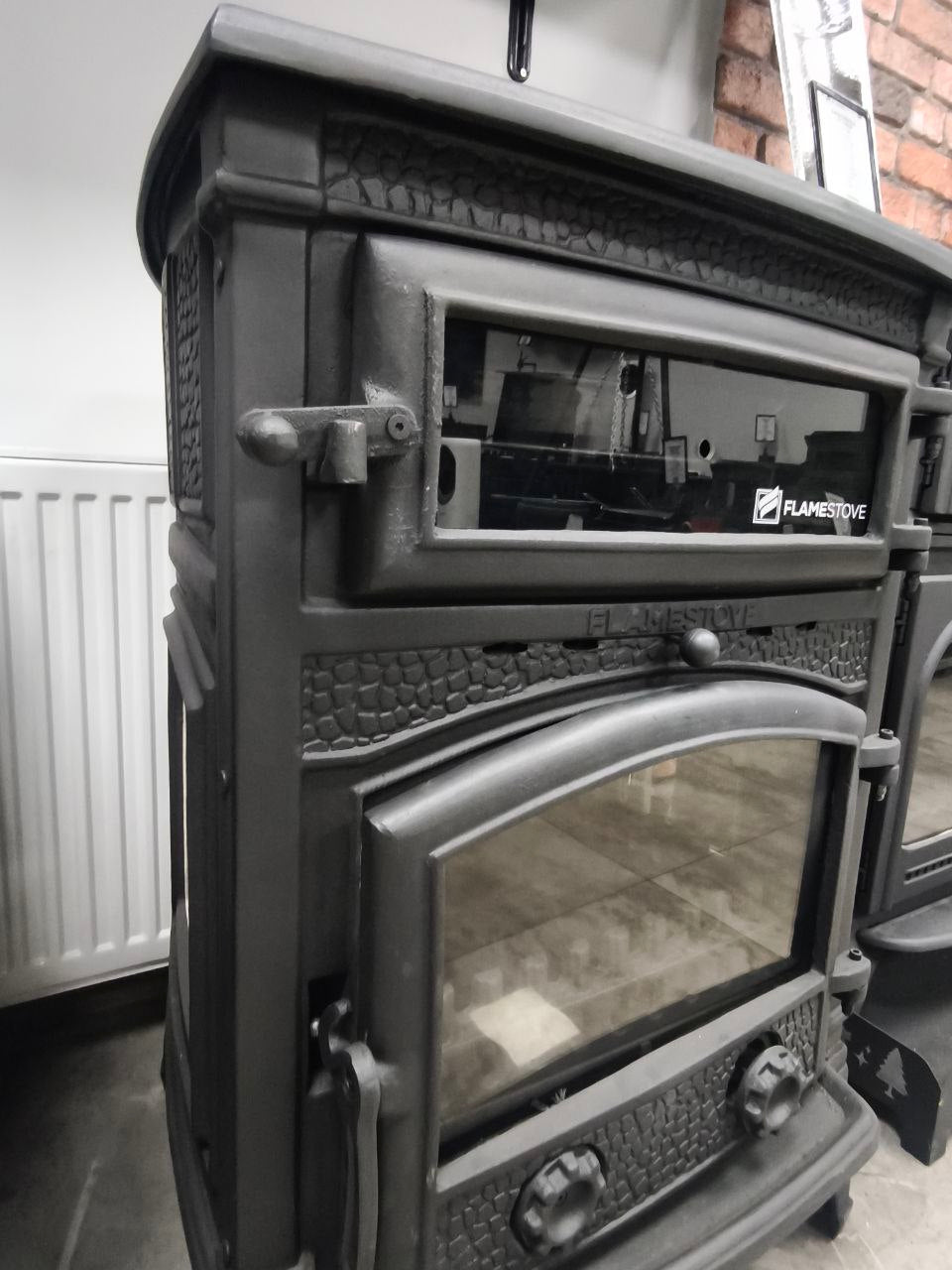 FireStove Retro Lux Dik Fırınlı Alttan Küllüklü Döküm Soba
