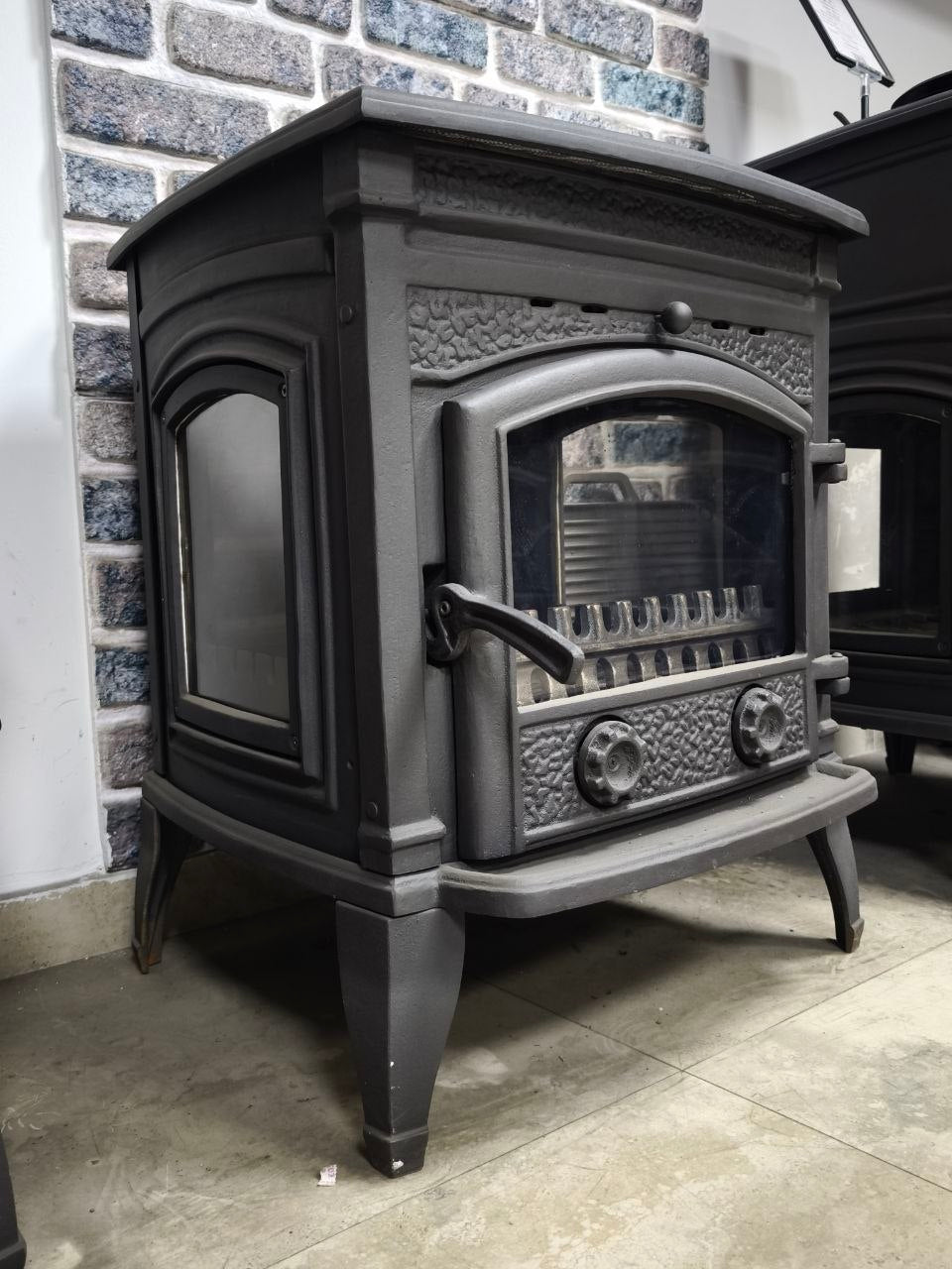 FRS-015 Fire Stove Sirius Ultra 4 Döküm Soba: Yüksek Verimli, Estetik, Schott Robax Camlı FRS-015
