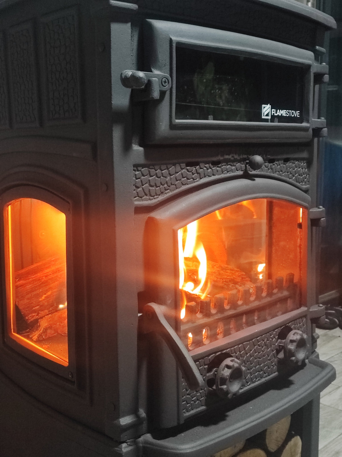 Sirius Maxi Style Fırınlı Odun Hazneli Döküm Soba FRS-011ST