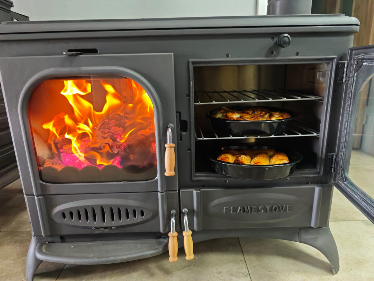 Palmiye Döküm Kuzineli Soba: 3 Katlı Fırın, Yan Cam, 15kW Çift Yanmalı