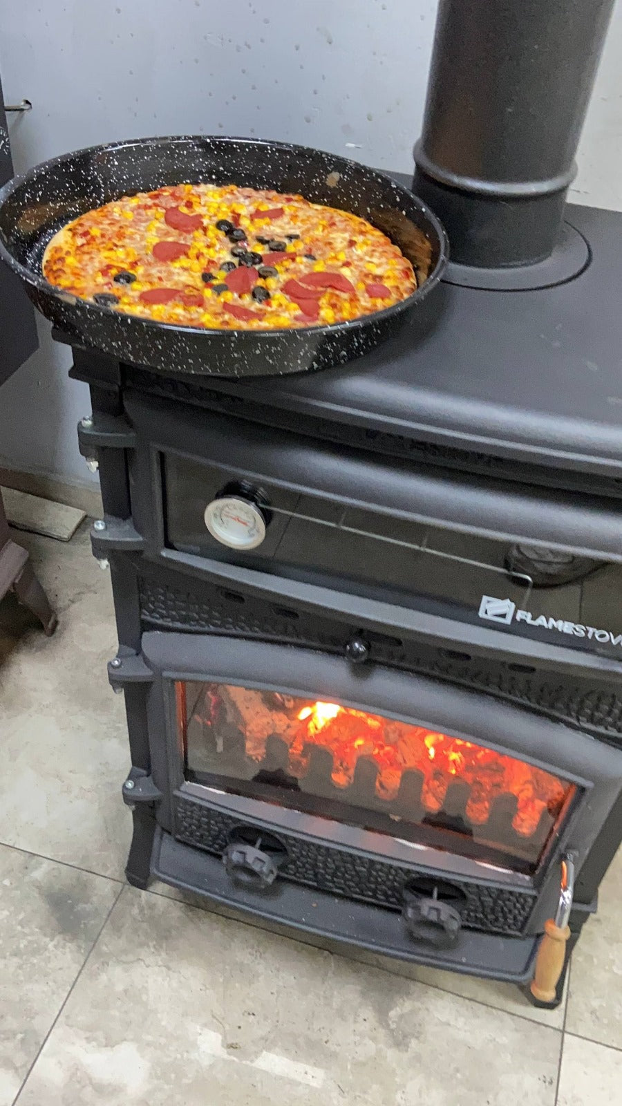 FRS-071YK Fire Stove Fırınlı Döküm Soba Sirius Midi Yan Kapaklı