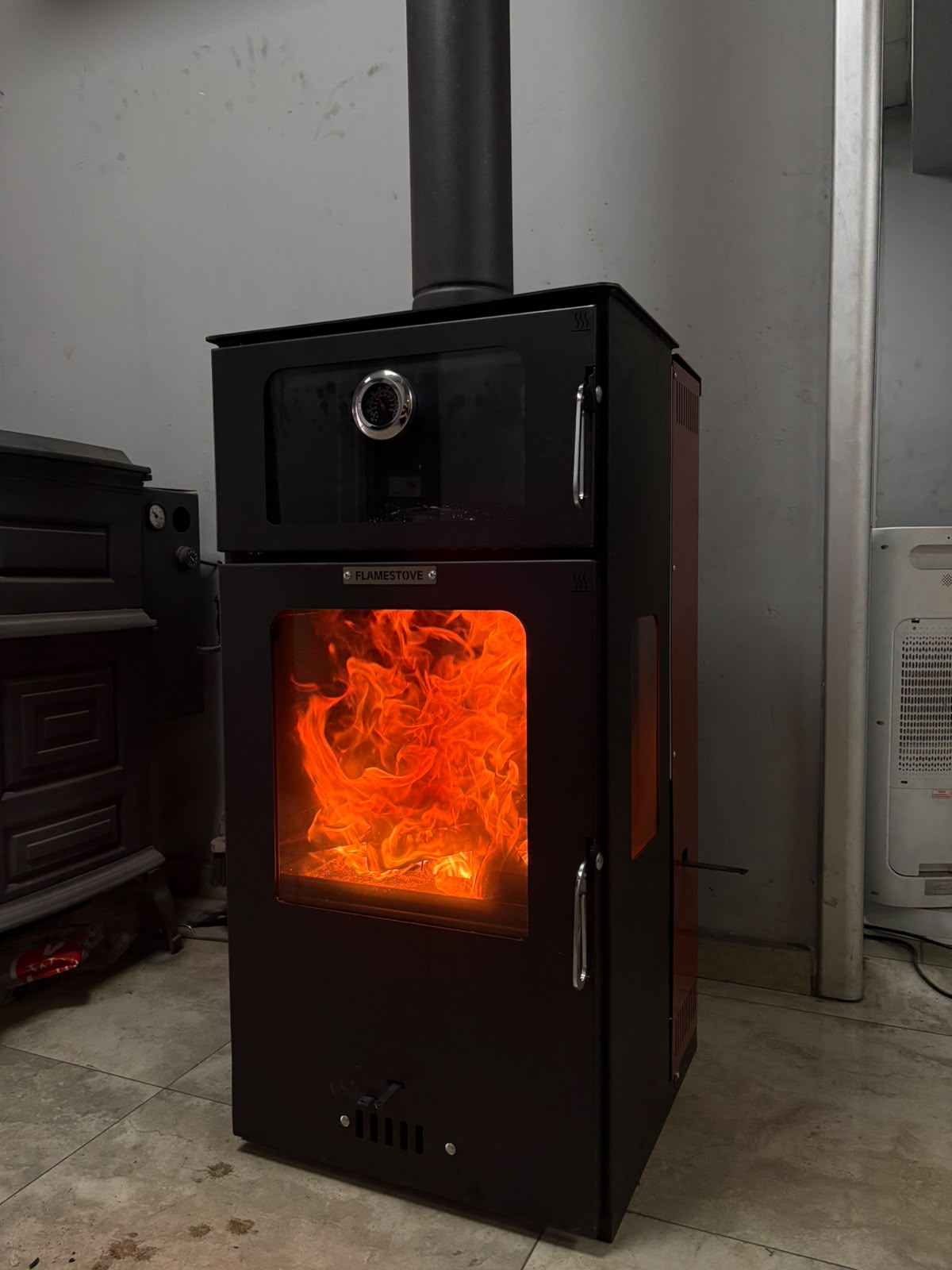 FRS-294 Hybrid Lüx Gurme Çelik Soba | 3 Camlı | 2 Kat Fırın | Pelet ve Odun Yakıtlı